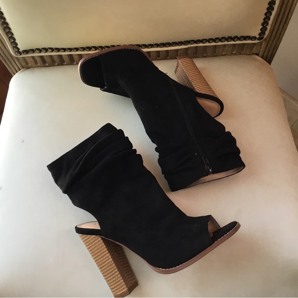 VENUS BOOTIE SANDAL